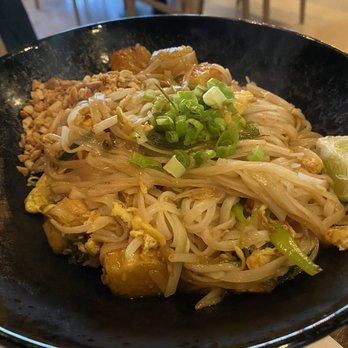 Otoro - Pad Thai - Sushi Bars Near Me - Plantation, Florida Otoro - Pad Thai - Sushi Bars Near Me - Plantation, Florida