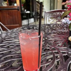 Wild Thyme Gourmet - Cocktail