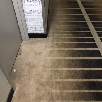 Primm Valley Resort - Dirty stained hallway carpets. - Hotels Near Me - Primm, Nevada