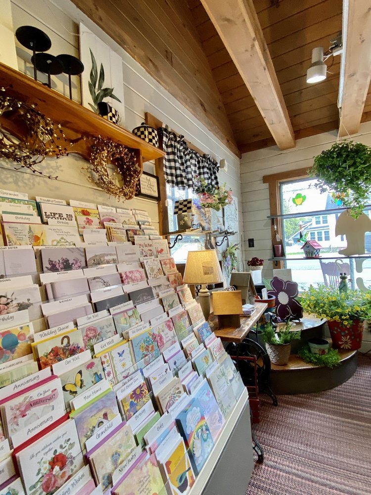 THE GIFT BOX Updated August 2024 4317 Fay Rd, Syracuse, New York