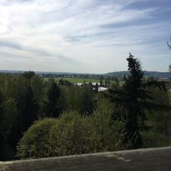 Purdy's Public House - Sports Bars Near Me - Sumner, Washington