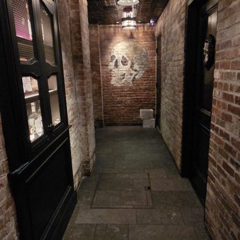 Lolita Back Bay - Interior - Mexican Near Me - Boston, Massachusetts Lolita Back Bay - Interior - Mexican Near Me - Boston, Massachusetts