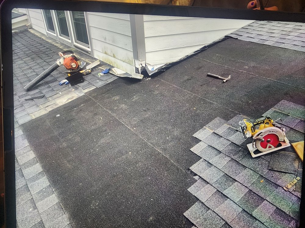 Slide of Joe Construction