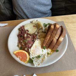 Diana's Cafe - Corned Beef Hash