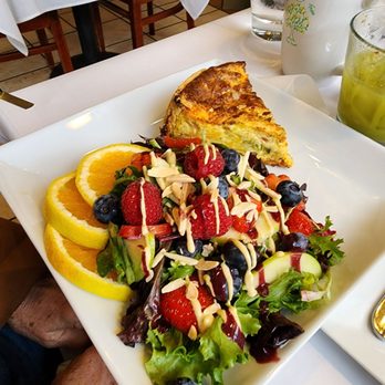 The Lemon Tree - Quiche - Cocktail Bars Near Me - Bend, Oregon