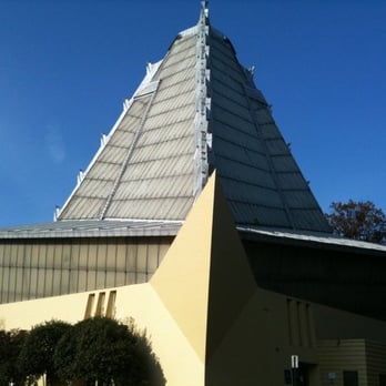 Beth Sholom Congregation - Synagogues Near Me - Elkins Park, Pennsylvania