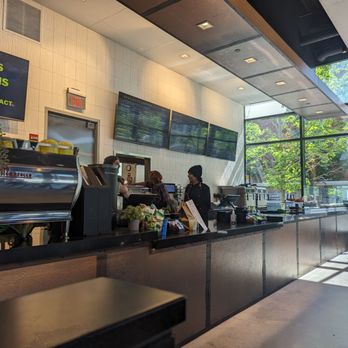 Little Luna - Not busy at 9:30am, Wednesday morning - Cafes Near Me - Cambridge, Massachusetts Little Luna - Not busy at 9:30am, Wednesday morning - Cafes Near Me - Cambridge, Massachusetts