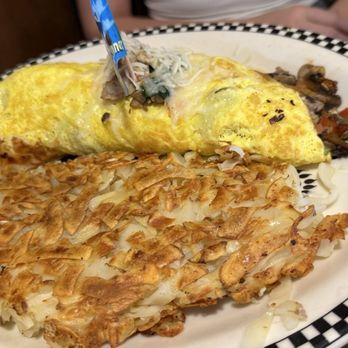 Black Bear Diner Bakersfield - American Near Me - Bakersfield, California Black Bear Diner Bakersfield - American Near Me - Bakersfield, California