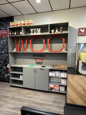 WOOBOI HOT CHICKEN by null