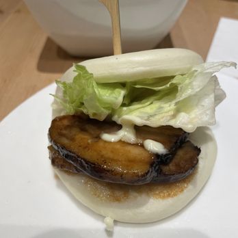 IPPUDO 5th Avenue - Pork bun - Ramen Near Me - New York, New York
