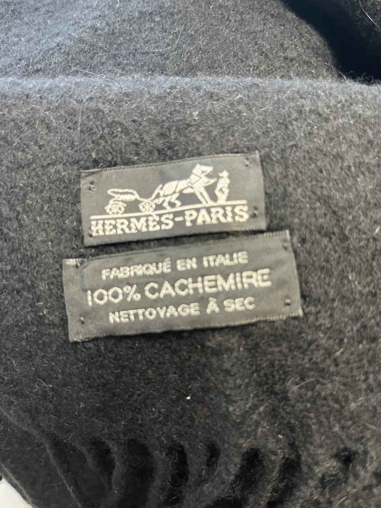 GLOBE CLEANERS Updated April 2024 31 Photos 911 E Main St