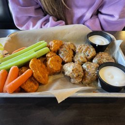 Boneless Wings
