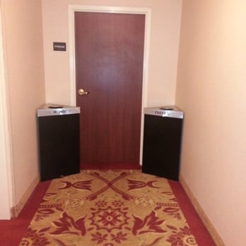 Hampton Inn Reading/Wyomissing - They actually offer recycling! - Hotels Near Me - Wyomissing, Pennsylvania