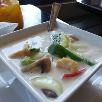 Am Thai Bistro - Yummy soup - Thai Near Me - Brooklyn, New York Am Thai Bistro - Yummy soup - Thai Near Me - Brooklyn, New York
