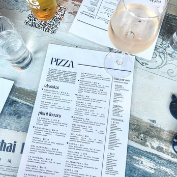 Da Vinci - Pizza Near Me - Bloomington, Indiana Da Vinci - Pizza Near Me - Bloomington, Indiana