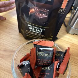 Jewel-Osco - Signature Reserved 7 pc for /100 cal each/ $4.99