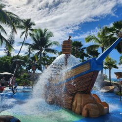 Hale Koa Pool - Pirate ship