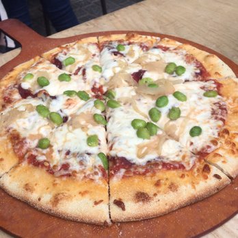 Bear Street Tavern - The Bison - Pizza Near Me - Banff, Alberta Bear Street Tavern - The Bison - Pizza Near Me - Banff, Alberta