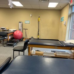 Fayetteville Orthopaedics & Sports Medicine - Gym