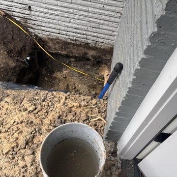 Ashwood Designs & Custom Homes - Another area where the foundation was sinking 2.6". Ross Hutchmacher's work. - General Contractors Near Me