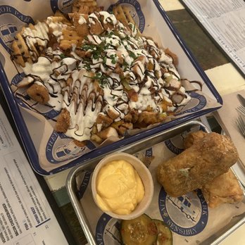 Treylor Park - Treylor Park Nachos Grande and Philly Cheesesteak Egg Rolls - New American Near Me - Savannah, Georgia