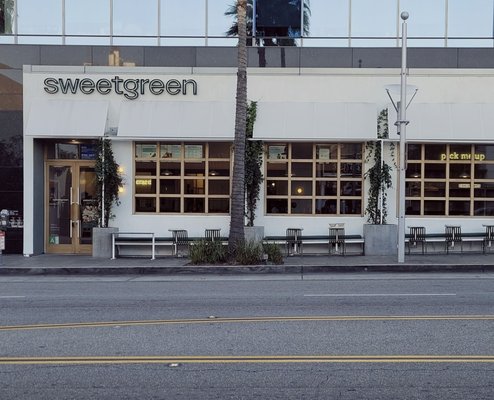 sweetgreen - Healthy Salads, Bowls and Plates by null