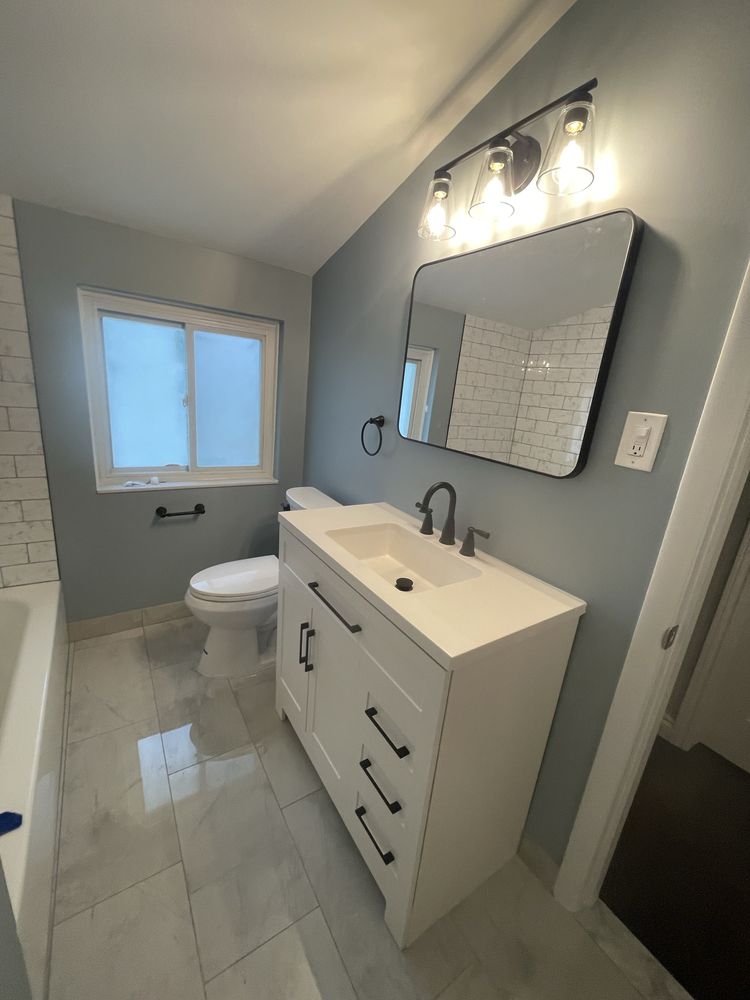 Slide of Unico Remodeling