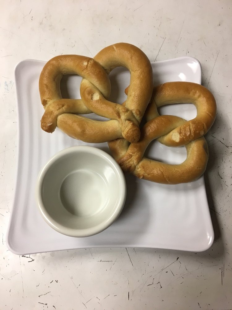 BLEACHERS SPORTS GRILL Updated August 2024 29 Photos & 48 Reviews