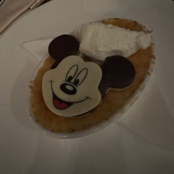 Hearthstone Lounge - Seasonal Dessert - Lounges Near Me - Anaheim, California