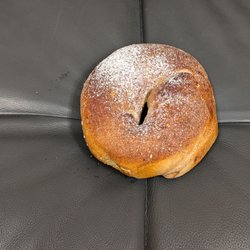 06/01/26 @endoedibles on Instagram French Toast Bagel
