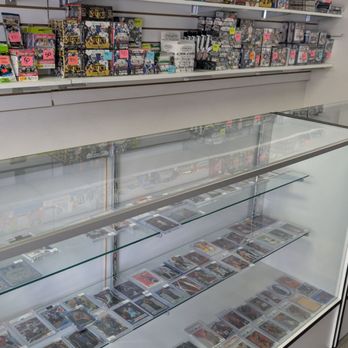 yugioh card shops in orange county Yu-Gi-Oh! TCG Santa Claws PHL2-EN021 Premium Gold: Return of the Gold   Epic Trading Collectibles
