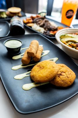 Four Brothers Venezuelan Grill by null