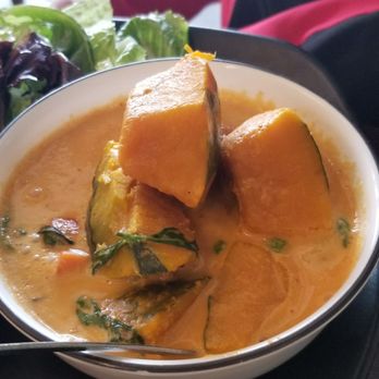 Daisy Mint - Really well made pumpkin curry - Thai Near Me - Pasadena, California