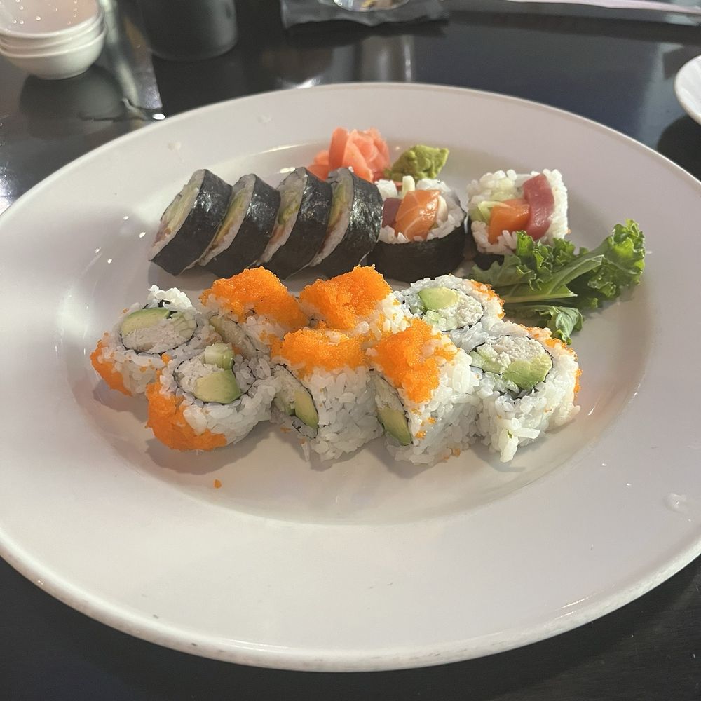 Maiko Sushi - Salmon/tuna roll and crab roll - Sushi Bars Near Me - Austin, Texas