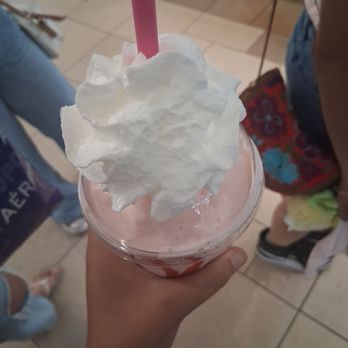 The Thirsty Cactus - I ordered a strawberry shortcake smoothie. - Juice Bars & Smoothies Near Me - Victorville, California The Thirsty Cactus - I ordered a strawberry shortcake smoothie. - Juice Bars & Smoothies Near Me - Victorville, California