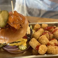 B-Lux Grill & Bar - Da big burger.