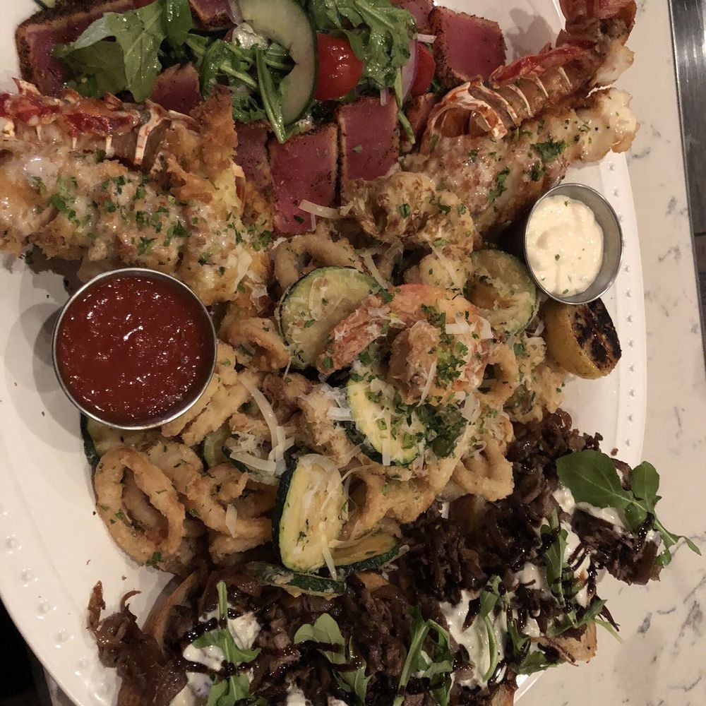 Sloane's Corner - New American Near Me - Dallas, Texas