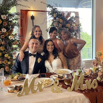 Creative Decor by Clara - Sweetheart table - Party & Event Planning Near Me