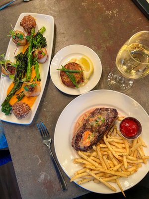Feast Raw Bar & Bistro by null