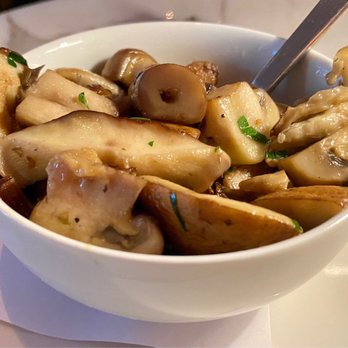 Barclay Prime - Kennett Square Mushrooms - Steakhouses Near Me - Philadelphia, Pennsylvania Barclay Prime - Kennett Square Mushrooms - Steakhouses Near Me - Philadelphia, Pennsylvania