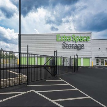 Extra Space Storage - Alternate Beauty Image - Extra Space Storage at 640 Broadway, Saugus, MA 01906 - Self Storage Near Me - Saugus, Massachusetts