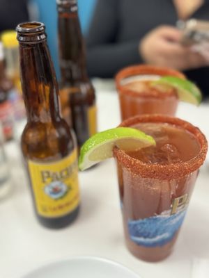 Mariscos El Submarino by null