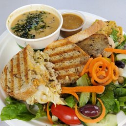 Artichoke Hummus Sandwich