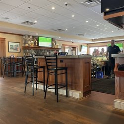 Flaherty's Macedon - Inside by bar