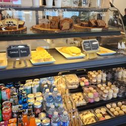 Sweet Home On The Lake - Baked goods