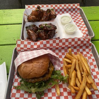 Sideshow Kitchen - Burgers Near Me - Oakland, California Sideshow Kitchen - Burgers Near Me - Oakland, California