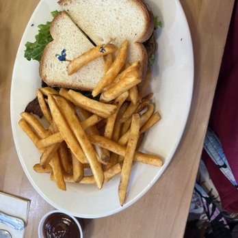 Griddlecakes - New American Near Me - Las Vegas, Nevada