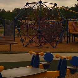 Club Drive Park