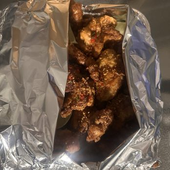 Mama Hieu's - 48 wings fish glaze - Vietnamese Near Me - Westminster , California Mama Hieu's - 48 wings fish glaze - Vietnamese Near Me - Westminster , California