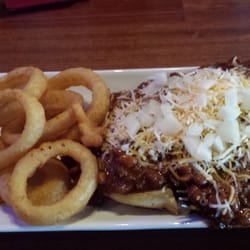 Sidelines Sports Bar & Grill